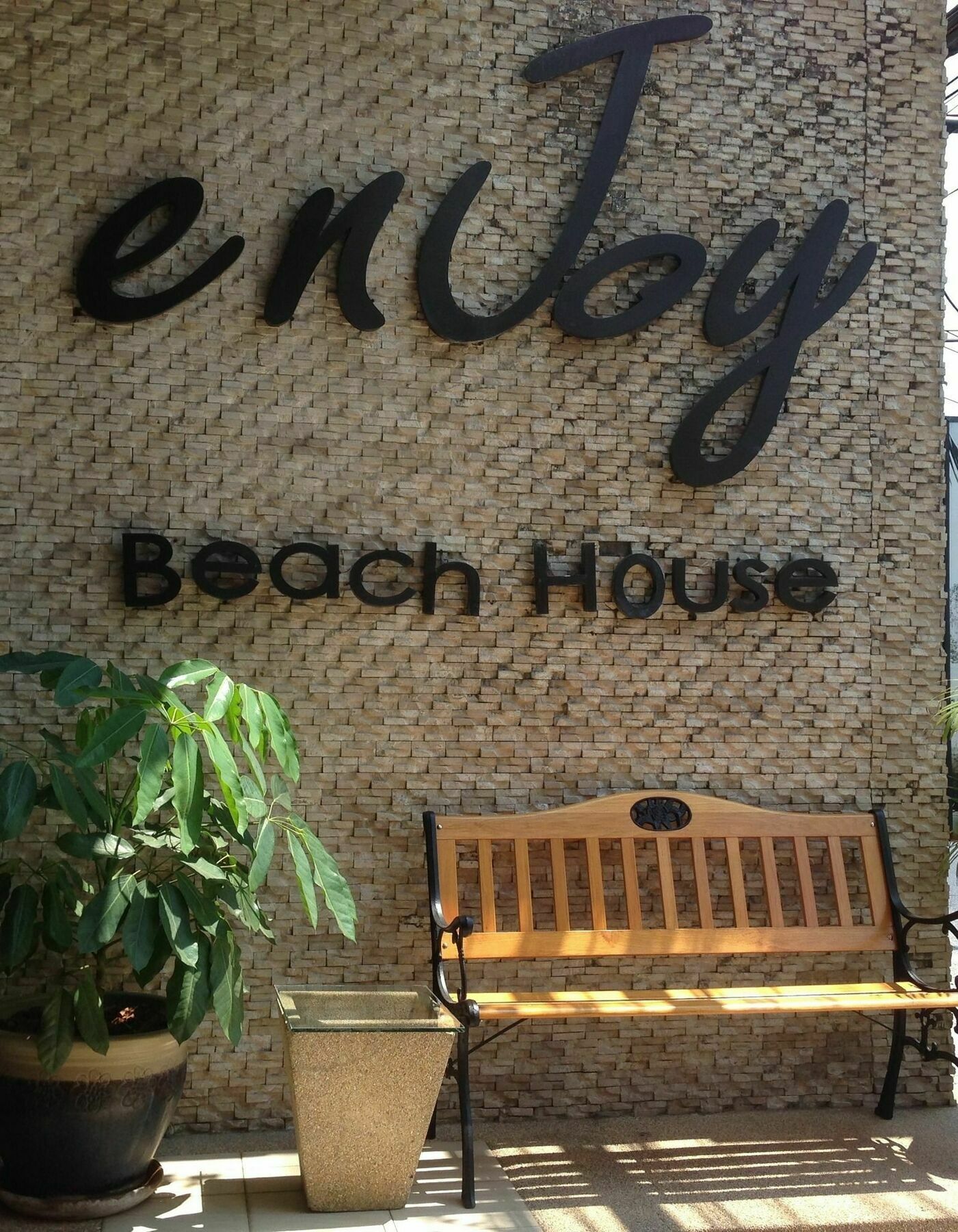 Enjoy'S Beach House & Cafe' Ban Karon المظهر الخارجي الصورة