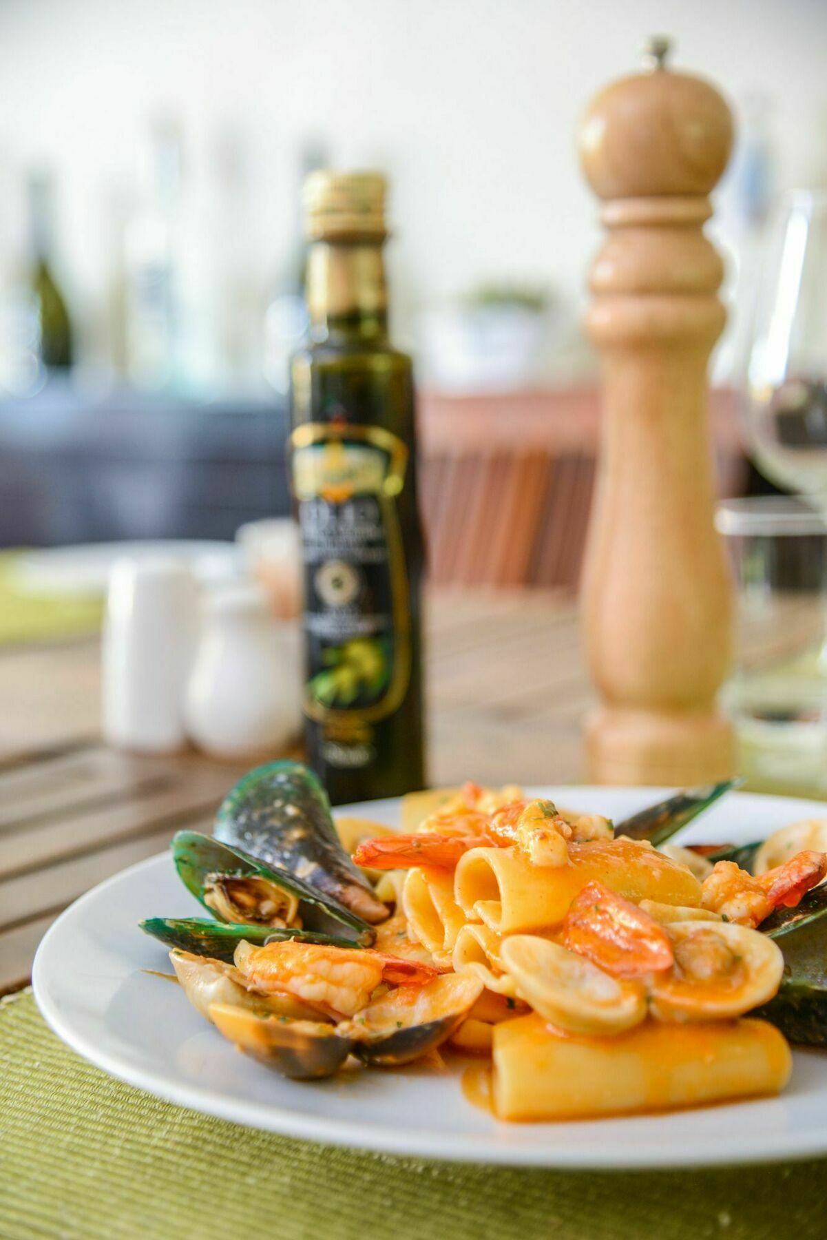 Enjoy'S Beach House & Cafe' Ban Karon المظهر الخارجي الصورة