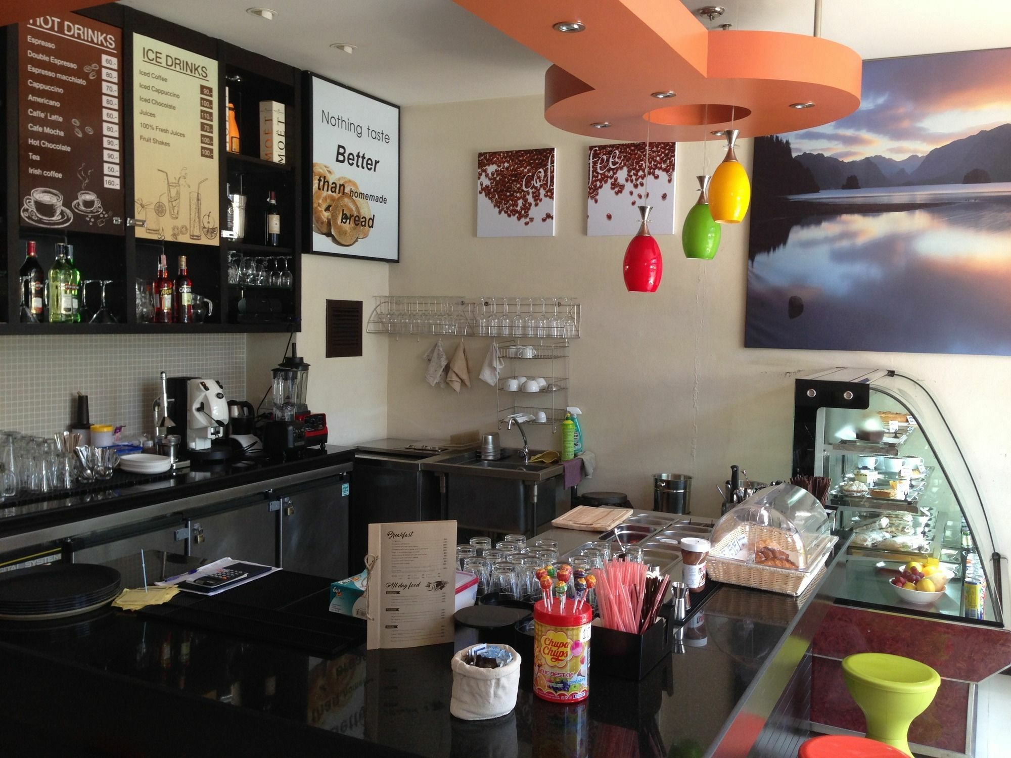 Enjoy'S Beach House & Cafe' Ban Karon المظهر الخارجي الصورة